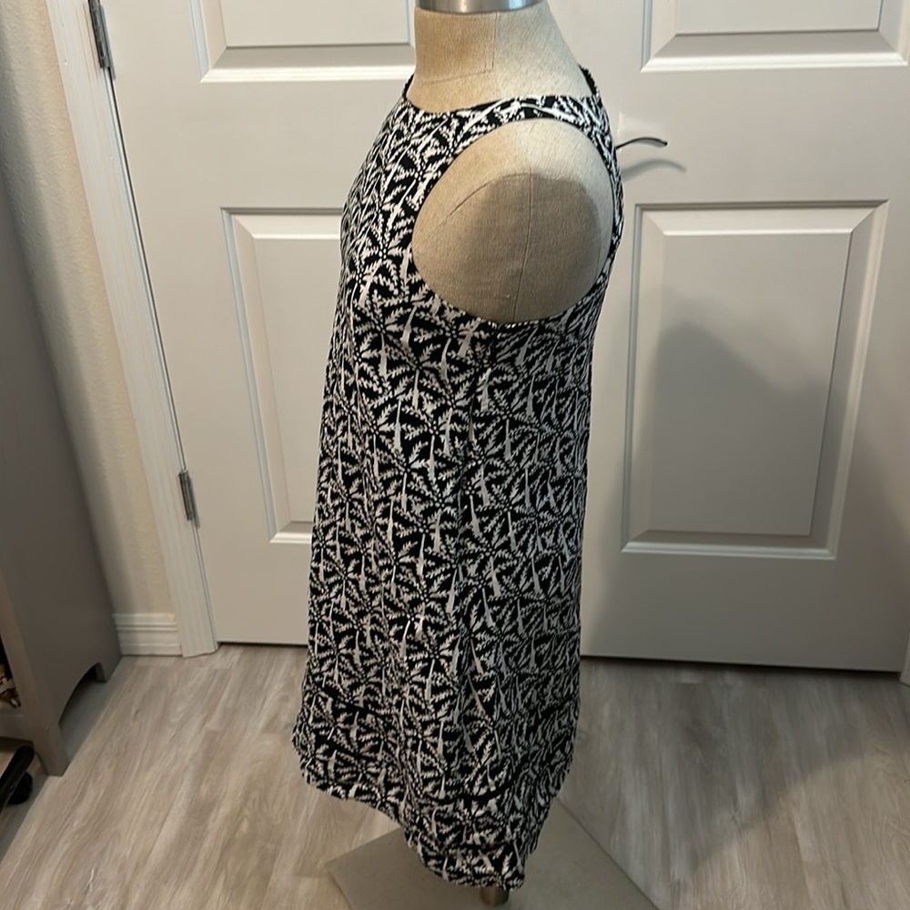 VINEYARD VINES PALM CISCO SWING SLEEVELESS MINI DRESS GUC SZ 2 CAREER CRUISE - Picture 10 of 11